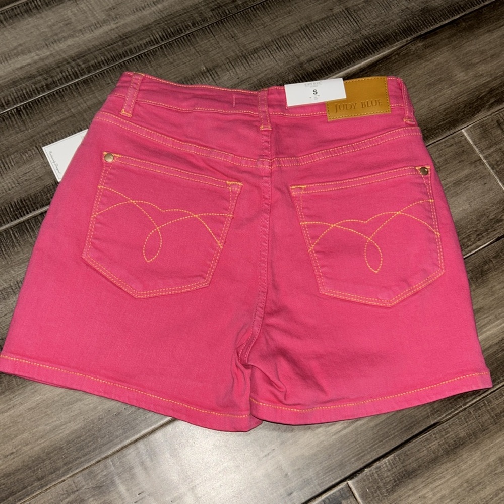 Judy Blue Pink Jean Shorts - Picture 6 of 7